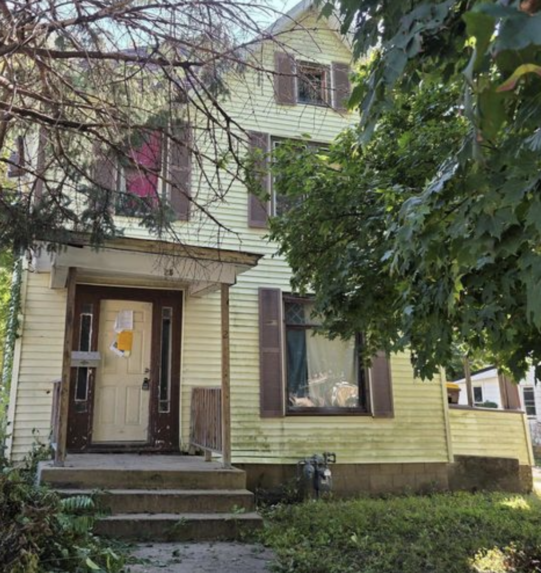 Property main image